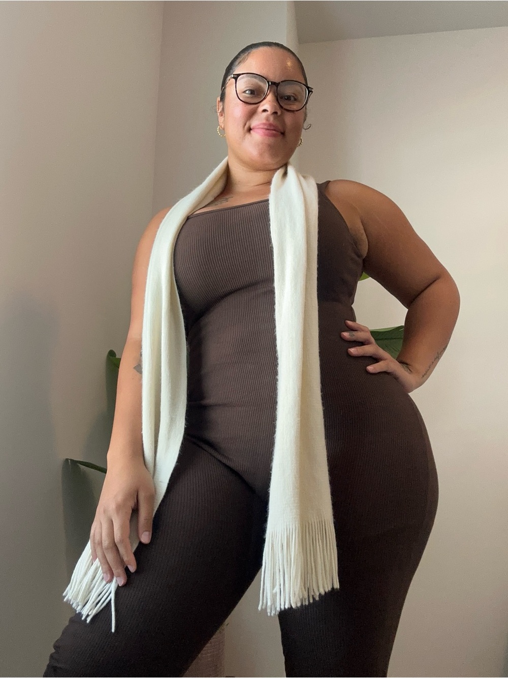 Fashion Nova Bodysuit with Cream Fringe Knit Scarf Set